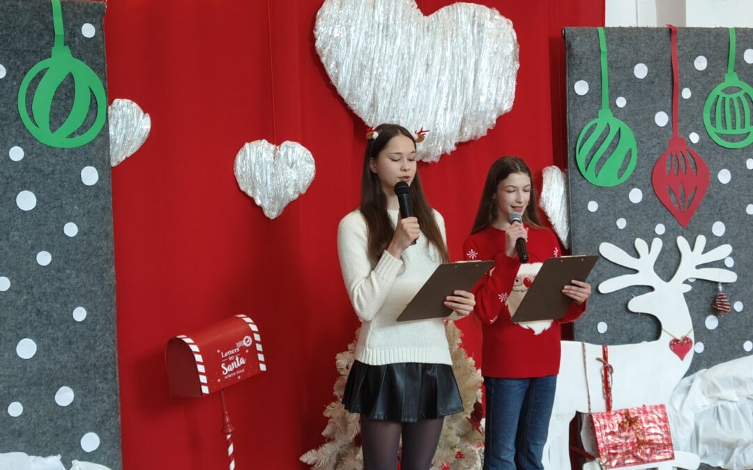 Przegląd Piosenki Świątecznej w języku angielskim